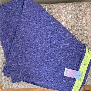 Brand New Ivivva Village Chill Scarf